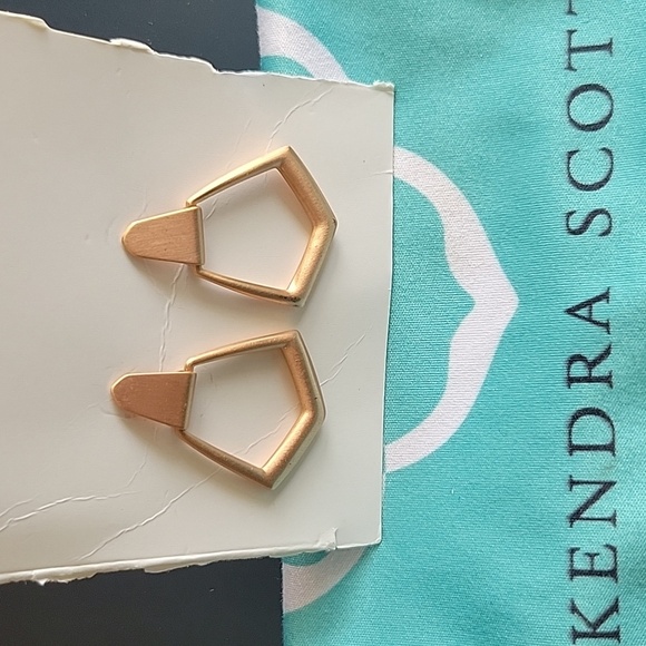 Kendra Scott Paxton Rose Gold Geometric Drop Earrings - Picture 3 of 8